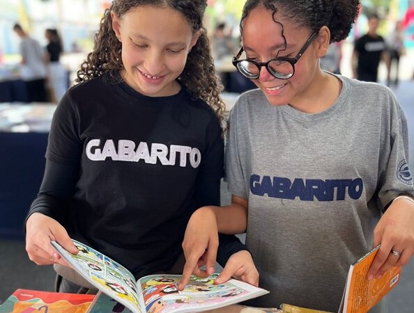 Gabarito Educação mantém excelência na Redação do ENEM com incentivo à formação cultural dos estudantes