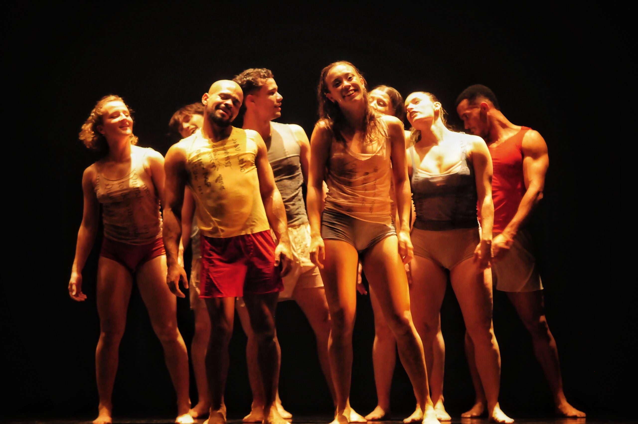 A Raça Companhia de Dança abriu a 31ª edição do Festival de Dança do Triângulo