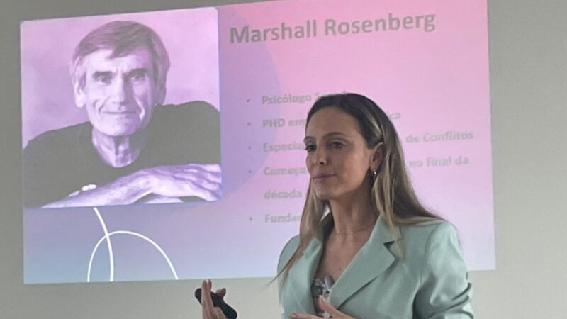 PLAM Saúde promove palestra sobre Comunicação Não Violenta com a psicóloga Thais Clemente