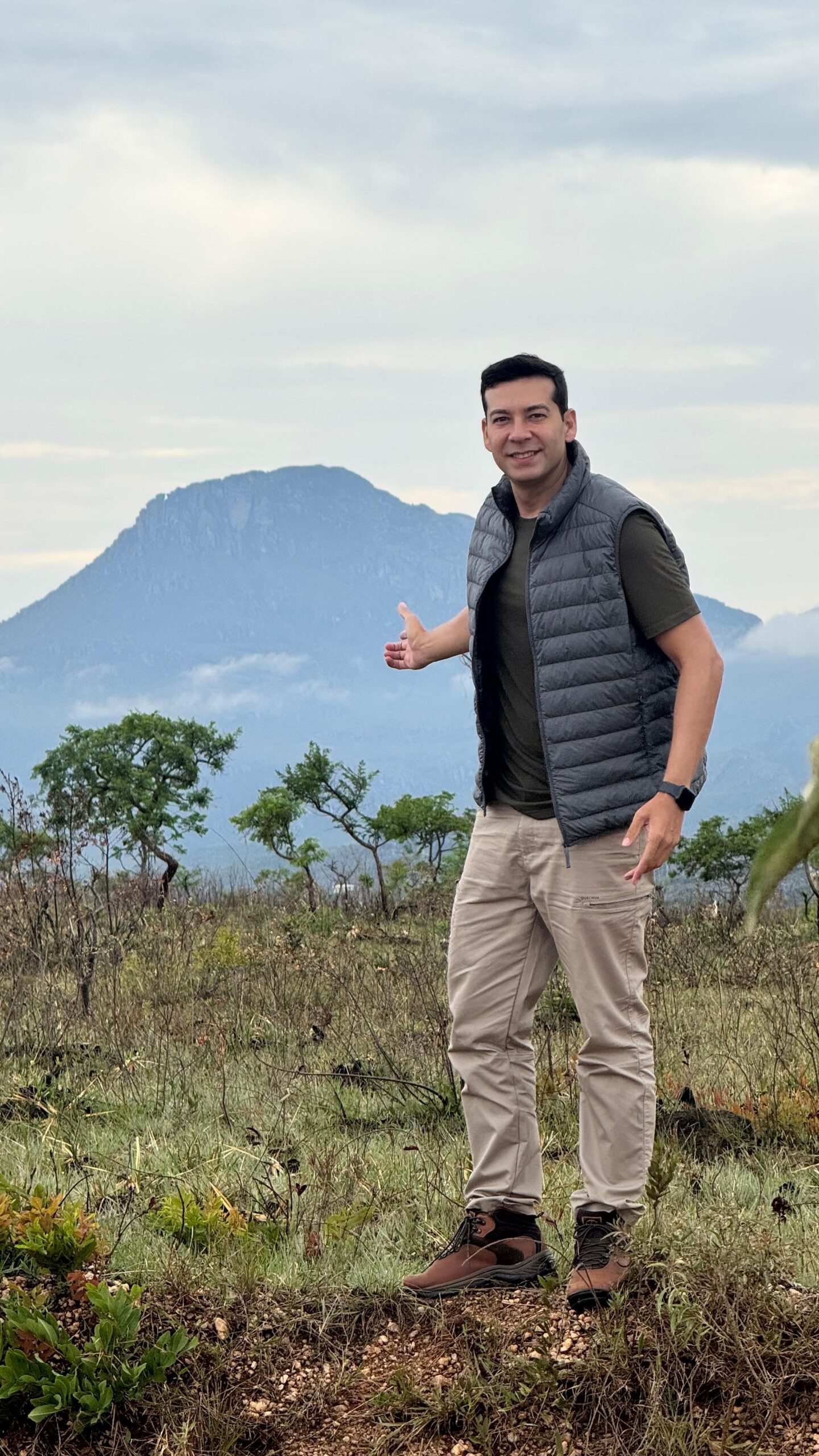 Em fase autoral, ex-apresentador do Globo Esporte explora a Cordilheira do Espinhaço