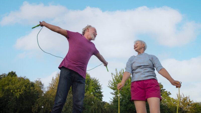 Envelhecimento ativo, saúde emocional e autonomia: pilares para uma longevidade feliz