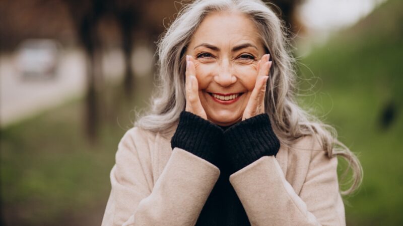 Saúde da mulher: formas de cuidado para prevenir o Alzheimer