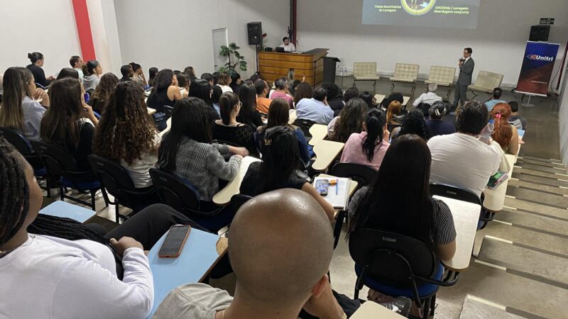 UNITRI realiza Circuito Grandes Profissionais com Delegado da Polícia Federal