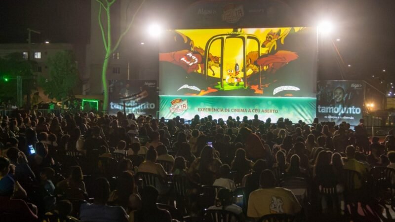 Cine Família na Praça encerra 10ª edição com público de 5.200 pessoas em cinco cidades mineiras