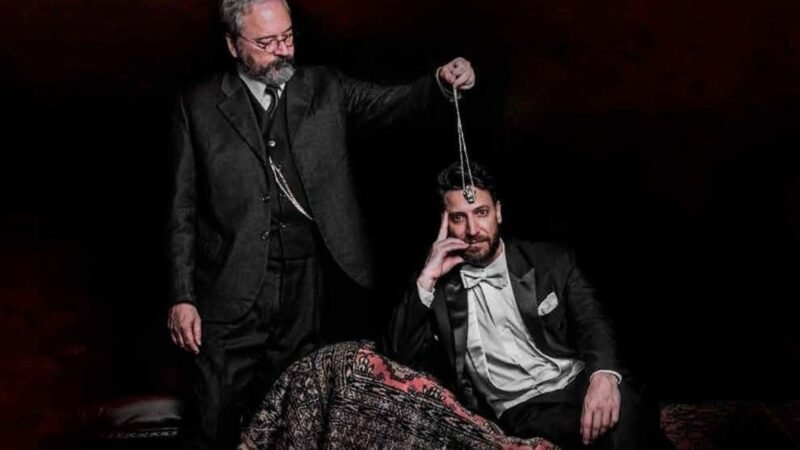 “Freud e o Visitante” traz debate profundo sobre fé, razão e humanidade