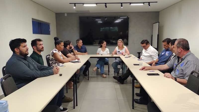 AELO-TAP apresenta demandas do setor de loteamentos em encontro com candidatas