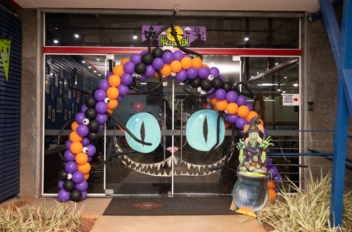 Casa Thomas Jefferson realiza tradicional festa de Halloween em Uberlândia